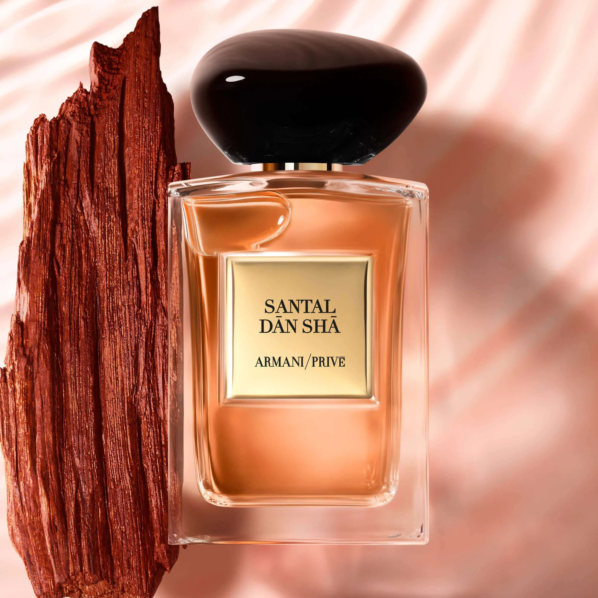 Armani/Priv¨¦ Santal Dan Sha