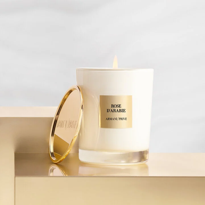 269-armani-priv-rose-d-arabie-scented-candle-5.webp Armani/Priv¨¦ Rose d'Arabie Scented Candle